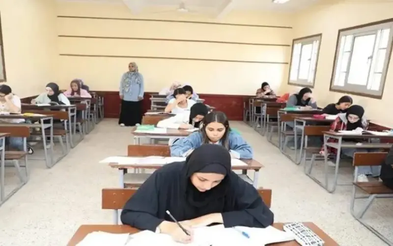 رابط تنزيل النماذج الاسترشادية للثانوية العامة 2026 للأدبي والعلمي